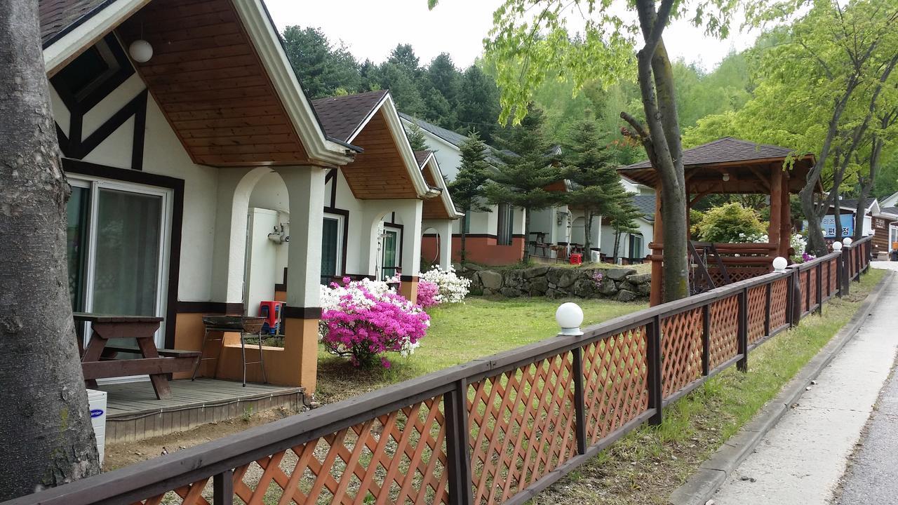 Pyeongchang Iris Pension Kültér fotó